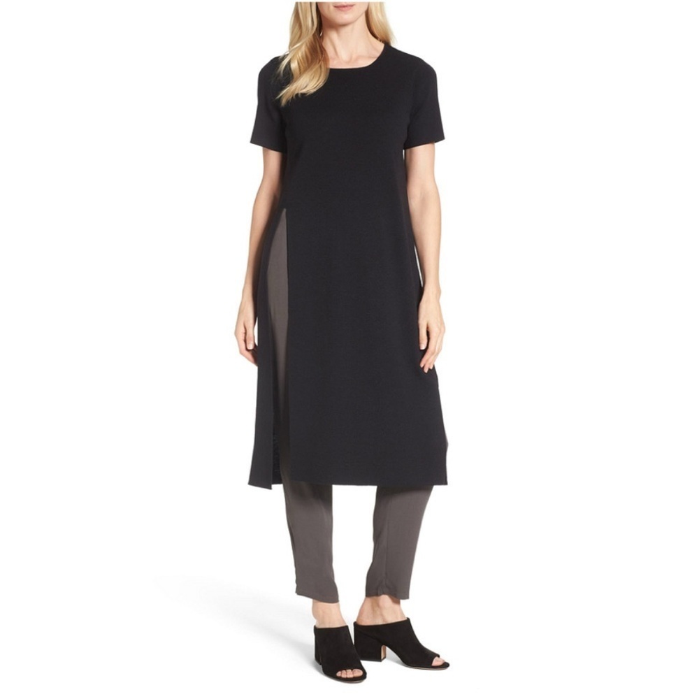 Eileen Fisher Black Washable Wool Crepe Long Tunic
Sweater Side Slits Size SP